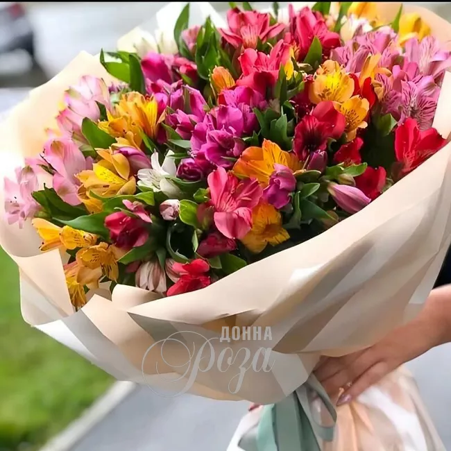 Сборный букет &laquo;Мелодия весны&raquo;