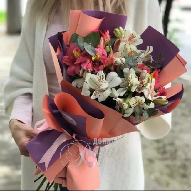 Монобукет &laquo;Альстромерии&raquo;