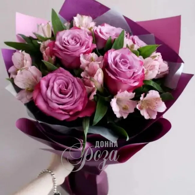 Сборный букет &laquo;Аметист&raquo;