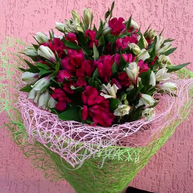 Монобукет &laquo;Серпантин&raquo; 1