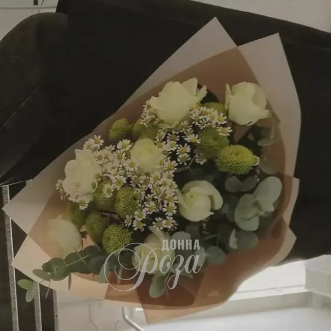 Сборный букет &laquo;С чистого листа&raquo;