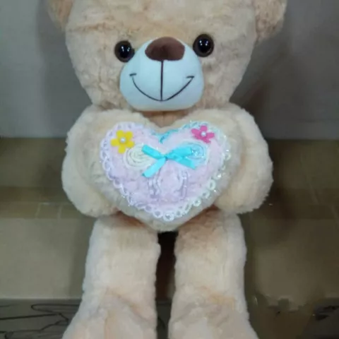 Мягкая игрушка &laquo;Медведь с сердцем&raquo; от интернет-магазина «Донна Роза» в Кемерове