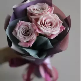 Букет &laquo;Розы Файт&raquo; от интернет-магазина «Донна Роза» в Кемерове