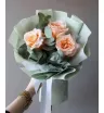 Монобукет из персиковых роз &laquo;Шиммер&raquo;