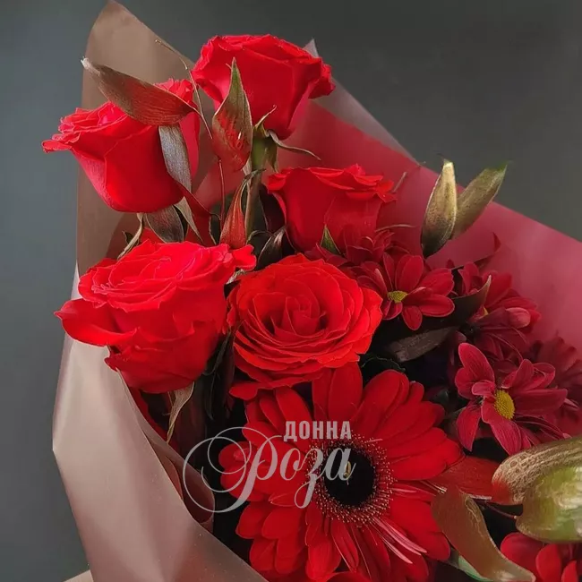 Авторский букет с герберами &laquo;Кармен&raquo; 1