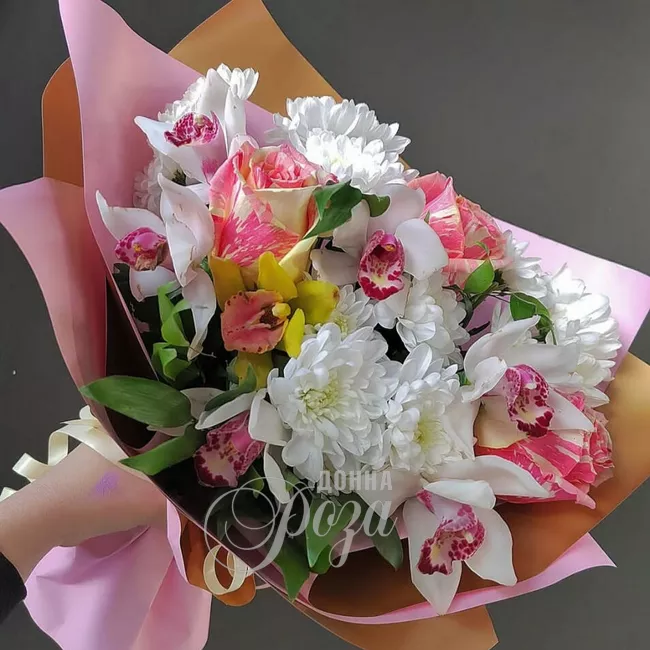 Сборный букет &laquo;Райское наслаждение&raquo;