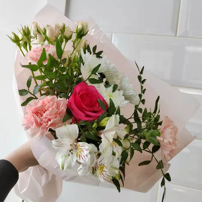 Авторский букет &laquo;Донна Роза in PINK&raquo; 