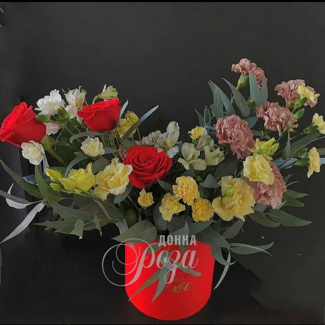 Композиция в шляпной коробке &laquo;Глинтвейн&raquo;