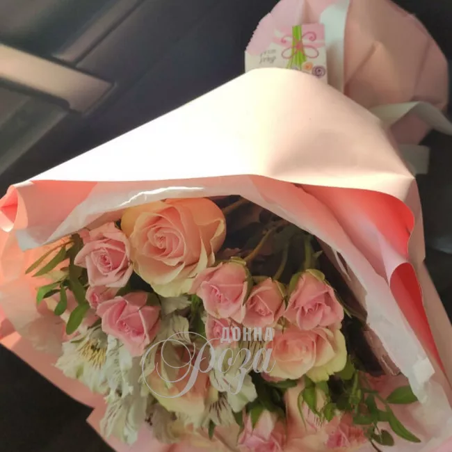 Сборный букет с альстромериями &laquo;Вечер в Милане&raquo; 1