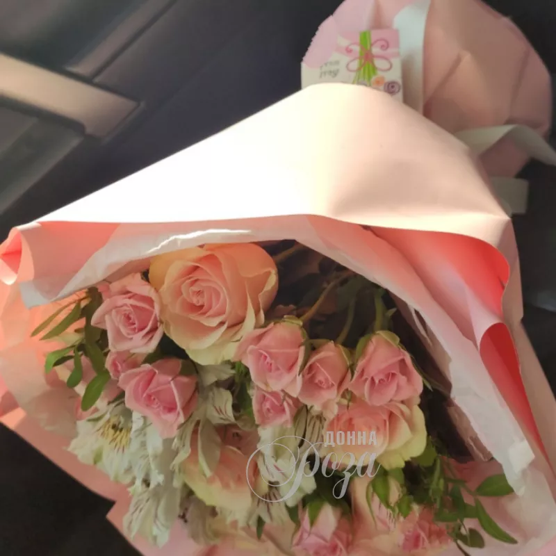 Сборный букет с альстромериями &laquo;Вечер в Милане&raquo; 1