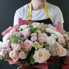 Букет &laquo;Эйфория&raquo; от интернет-магазина «Донна Роза» в Кемерове