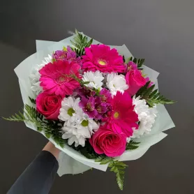 Букет "Пинк Флоид" от интернет-магазина «Донна Роза» в Кемерово