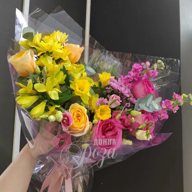 Букет с альстромериями &laquo;Шок контент&raquo;  2