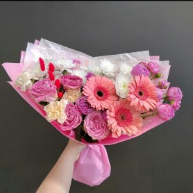 Букет "Танго цветов" от интернет-магазина «Донна Роза» в Кемерово