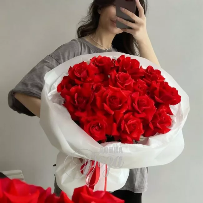 Букет из роз &laquo;Притяжение&raquo; 3