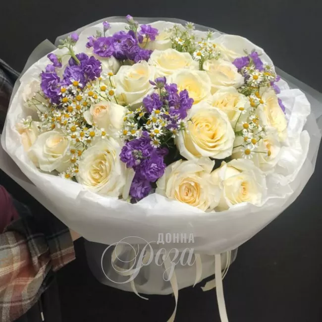 Сборный букет &laquo;Скучаю, очень...&raquo;