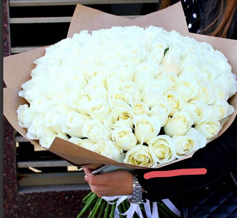 Снятся дарят белые розы